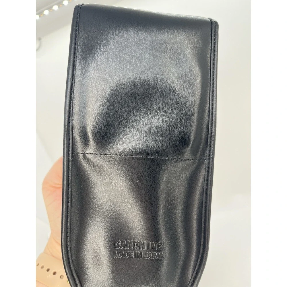 Canon Speedlite 550EX Shoe Mount Flash With Case
